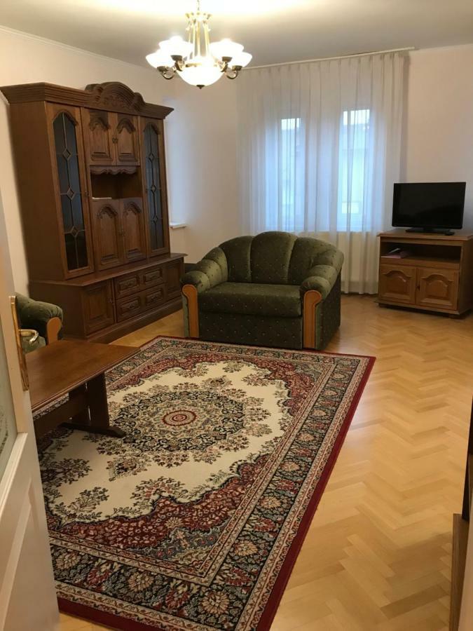 Gabor Pal 1 Apartman 2 Szoba Dunafoldvar Экстерьер фото